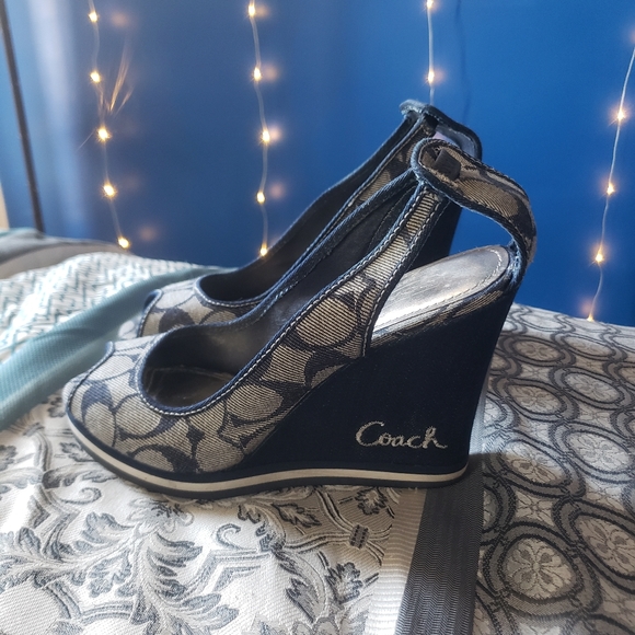 Denim Coach Wedges - Picture 1 of 7